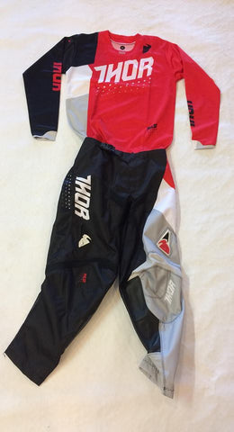 THOR PULSE AKTIV YOUTH BLACK RED